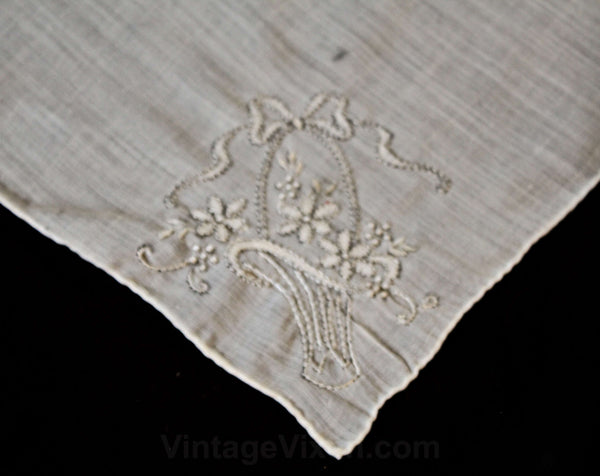 小物 1900s Hand Embroidery Handkerchief Antique 1800's Silk Hankie/handkerchief - Hand Embroidery on