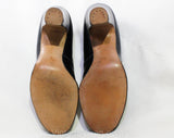 Size 5 1940s Navy Shoes - Unworn Dark Blue Fine Leather Pumps - 40s Snub Toe Heels - WWII Era NOS Deadstock - Classic Pin Up Glamour Girl