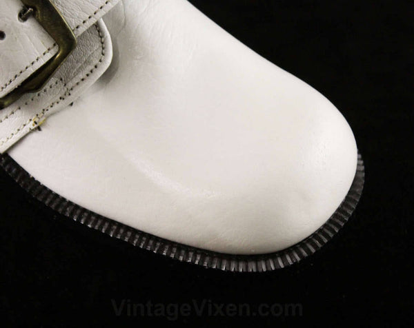 Child's Size 12 White Shoes Funky Motown Style Leather Shoes 60s 70s  Boys Girls Children's Deadstock Round Toe Big Buckles 48059-1