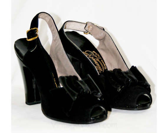 Size 1930s Black Suede Peep Toe Shoes with Bows Glam Authentic
