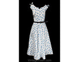 Size 8 1950s Sun Dress - Fresh White Roses Print Cotton 50s Summer Frock - Blue Green Black - Sleeveless Fit & Flare with Belt - Waist 26.5
