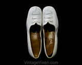 Never Worn Size 6 1960s Shoes - White Offwhite Leather Mod Go-Go Girl Pumps - Round Toe Nice Quality 60s Unworn Deadstock - 6C Wide Width