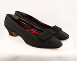 Size 8.5 Shoes - Black Crepe 1960s Pumps - Classic 50s 60s Cocktail Hour Heels with Mod Bows - NOS Deadstock - Parisian Label - Size 8 1/2 M