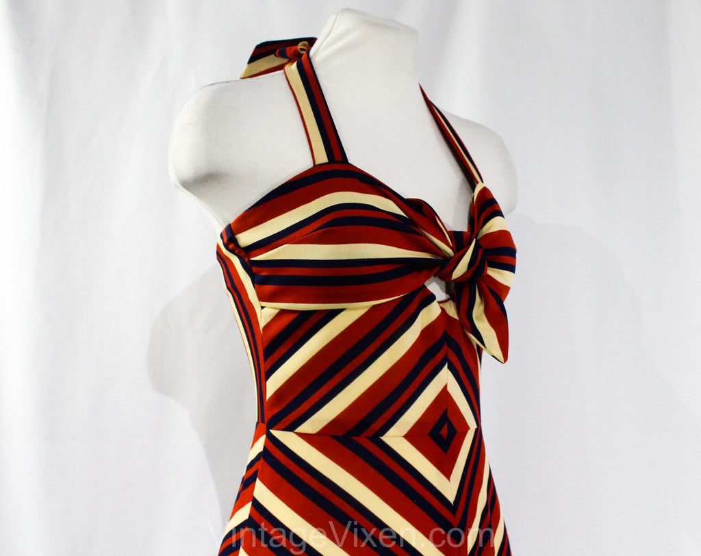 Size 2 1970s Halter Dress with Boho Hippie Fringed Shawl - Small Sexy Vintage Vixen Clothing Size 2 1970s Halter Dress with Boho Hippie Fringed Shawl - Small Sexy Vintage Vixen Clothing