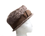 1960s Brown Ladies Hat - Neutral Beige Bucket Bowl Shaped 60s with Bow - Classic Faux Raffia Millinery - 1920s Inspired Cloche - Spring Fall