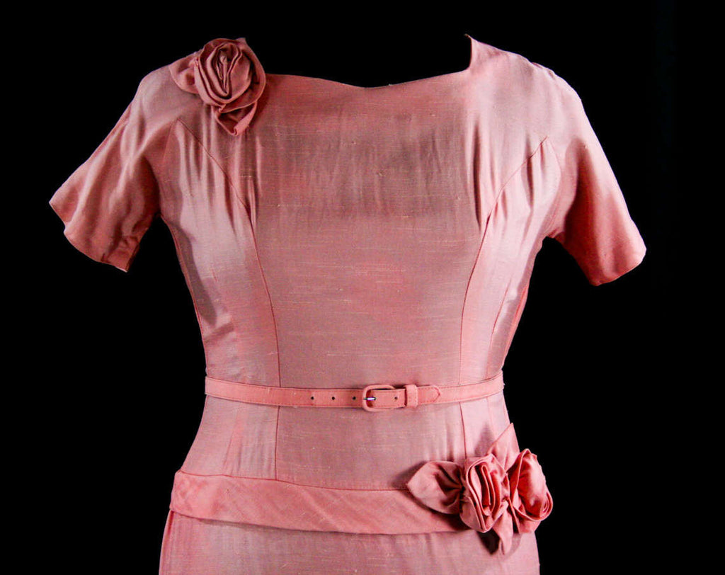 Size 12 Roses Cocktail Dress - 1950s Large Fitted Faux Silk Dress Size 12 Roses Cocktail Dress - 1950s Large Fitted Faux Silk Dress