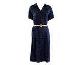 Size 14 1960s House Dress - Large 60s Navy Blue Plaid Cotton Shift & Woven Belt - Quaint Summer Housewife Short Sleeve Summer - Bust 40