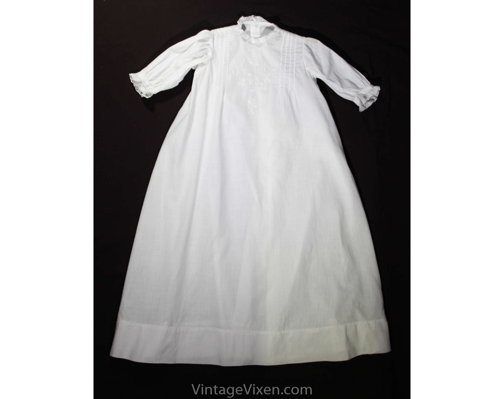 Beautiful Edwardian White Christening Gown - Newborn Infants 1800s 190 Vintage Vixen Clothing Beautiful Edwardian White Christening Gown - Newborn Infants 1800s 190 Vintage Vixen Clothing