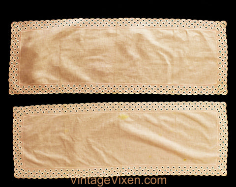 Linen Table Runners Set of 2 Plus Extra Centerpiece - Pastel Pink 1940s 50s Polka Dot Embroidery & Scallops - Spring Summer Table Cloth Set