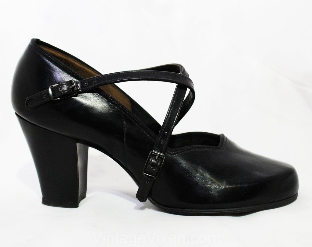 Size 5 1940s Black Leather Shoes - Unworn Beautiful 40s Pumps with Criss Cross Buckles - Rounded Toe High Heels - Pin Up Girl NOS Deadstock