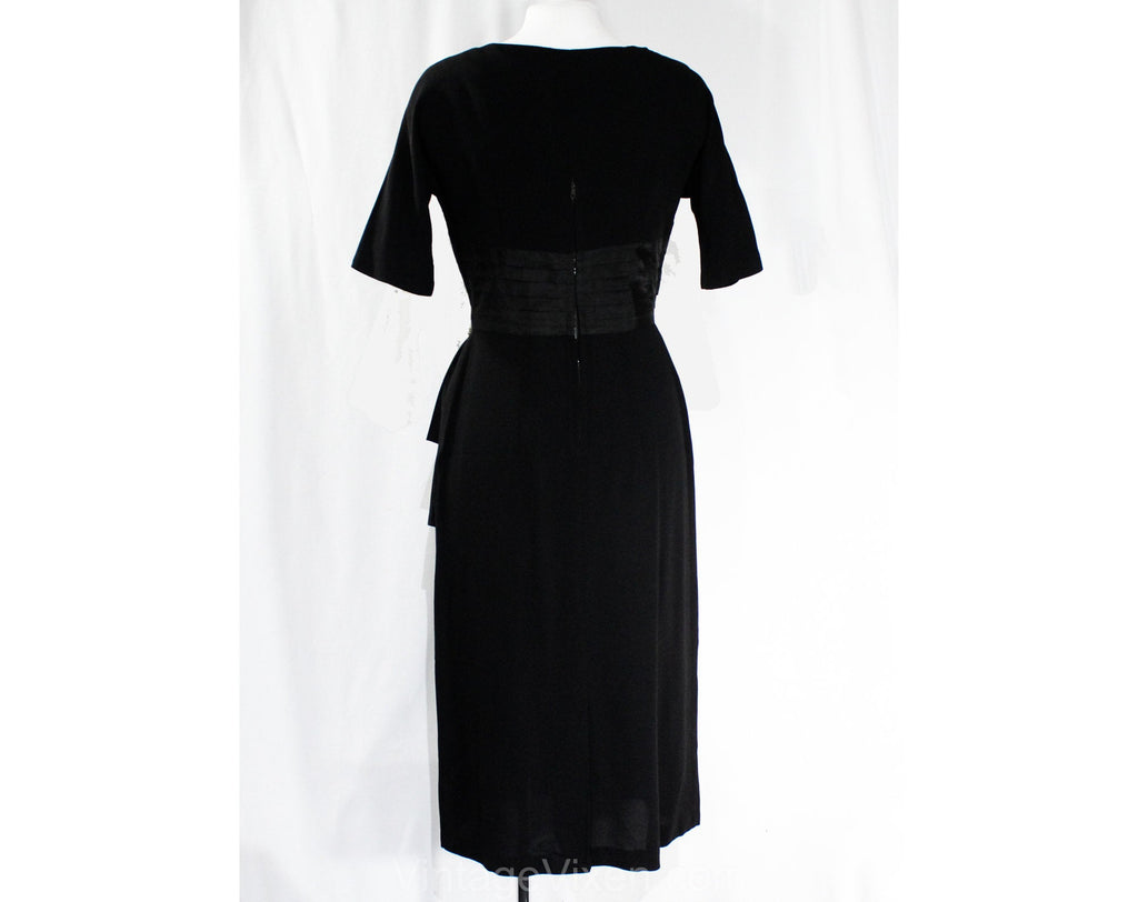 Size 6 Black 1950s Cocktail Dress - Small Marilyn Style 50s Fitted Cre Vintage Vixen Clothing Size 6 Black 1950s Cocktail Dress - Small Marilyn Style 50s Fitted Cre Vintage Vixen Clothing