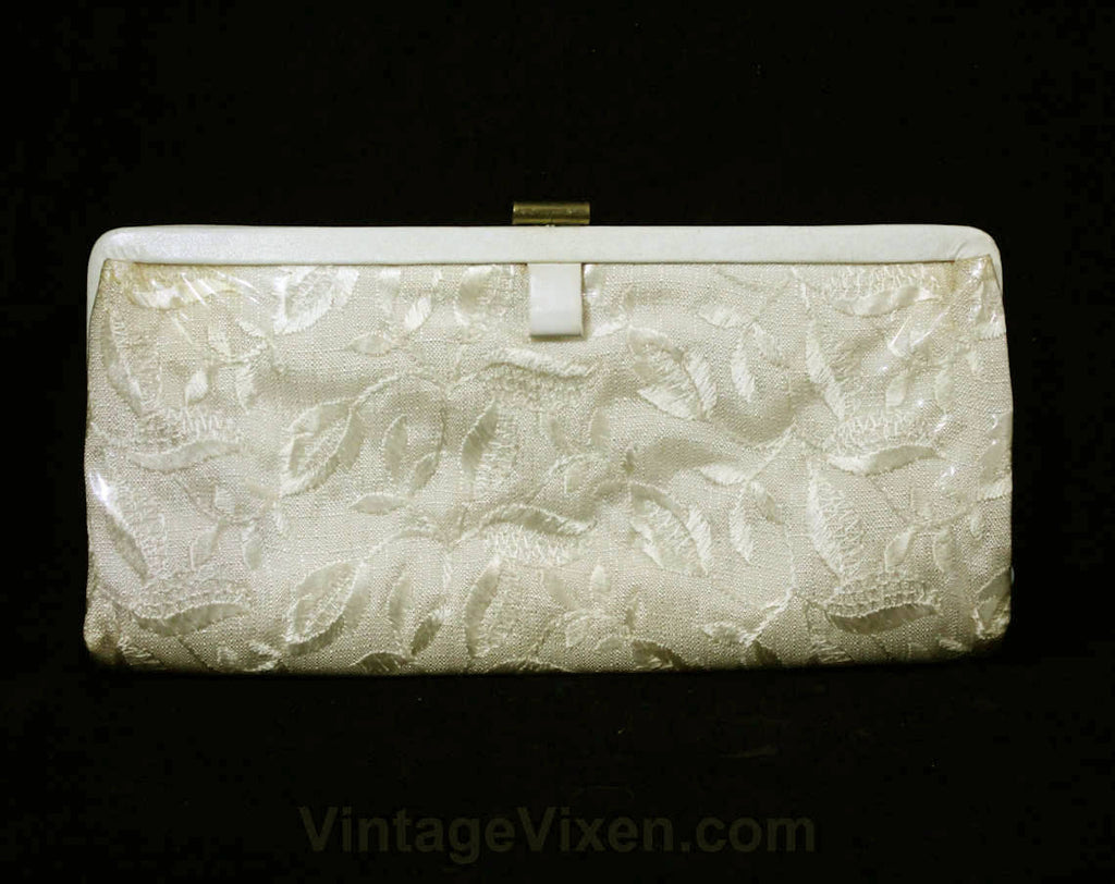 1950s White Summer Purse - Beautiful 50s Resort Chic Clutch Bag - 50s 60s Plastic over Embroidered Linen Handbag - Soure Bag NY - 49129