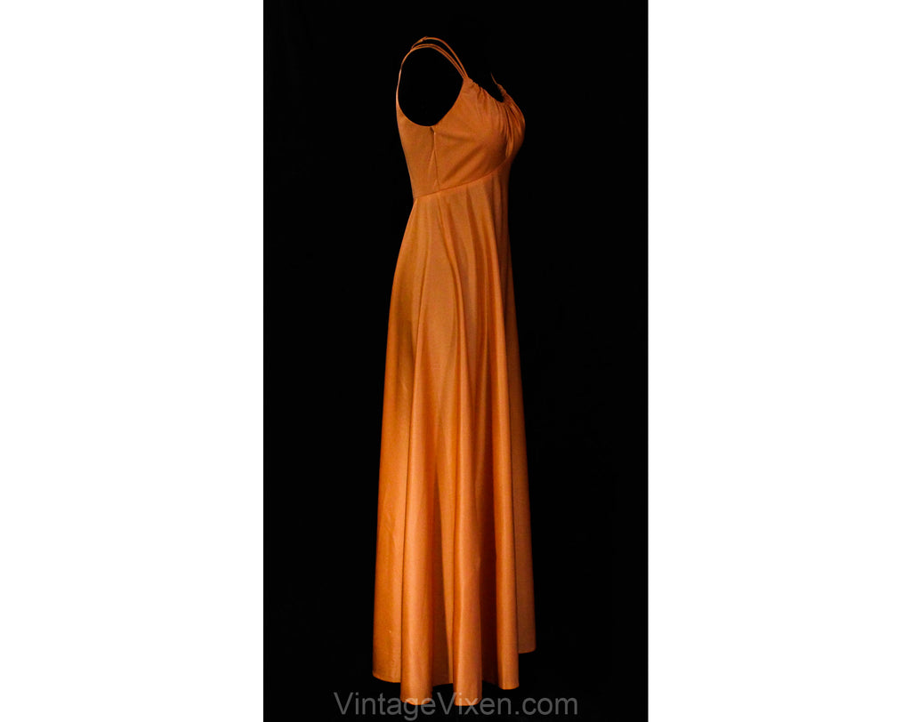 Small 1970s Peach Evening Dress with Triple Straps - Sexy Size 6 Summe Vintage Vixen Clothing Small 1970s Peach Evening Dress with Triple Straps - Sexy Size 6 Summe Vintage Vixen Clothing