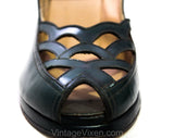 Size 5 1940s Platform Shoes with Mermaid Fish Scales - Emerald Hunter Green Leather Peep Toe Pumps - Gorgeous 40s Deadstock Heels - 5B