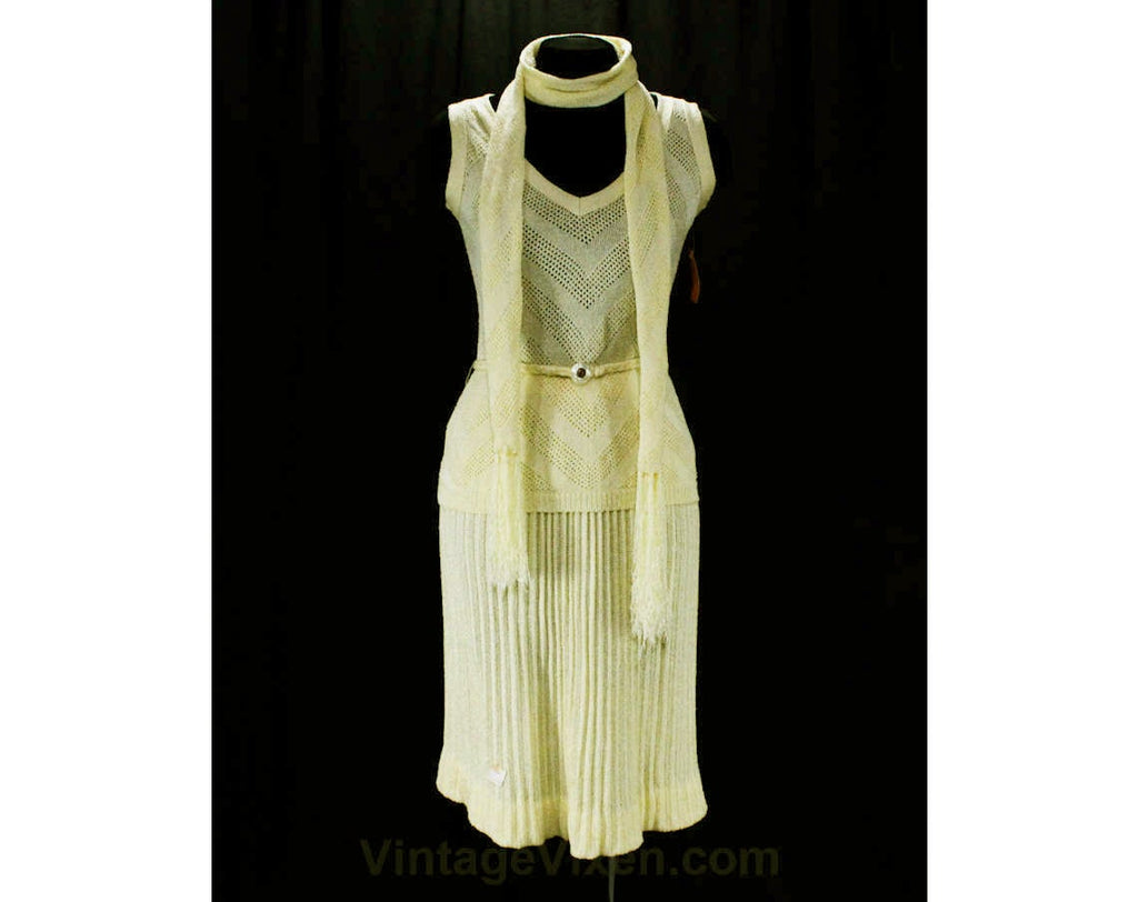 Size 4 Flapper Dress - 1920s Style Flaxen Yellow Four Pc Set - Small 7 Vintage Vixen Clothing Size 4 Flapper Dress - 1920s Style Flaxen Yellow Four Pc Set - Small 7 Vintage Vixen Clothing