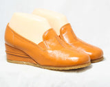 Size 8.5 Shoes - Unworn Tan 60s Platform Shoe - 1960s Mod Caramel Brown Pumps - Rounded Toe - Top Stitching - 8 1/2 - NOS 60's Deadstock