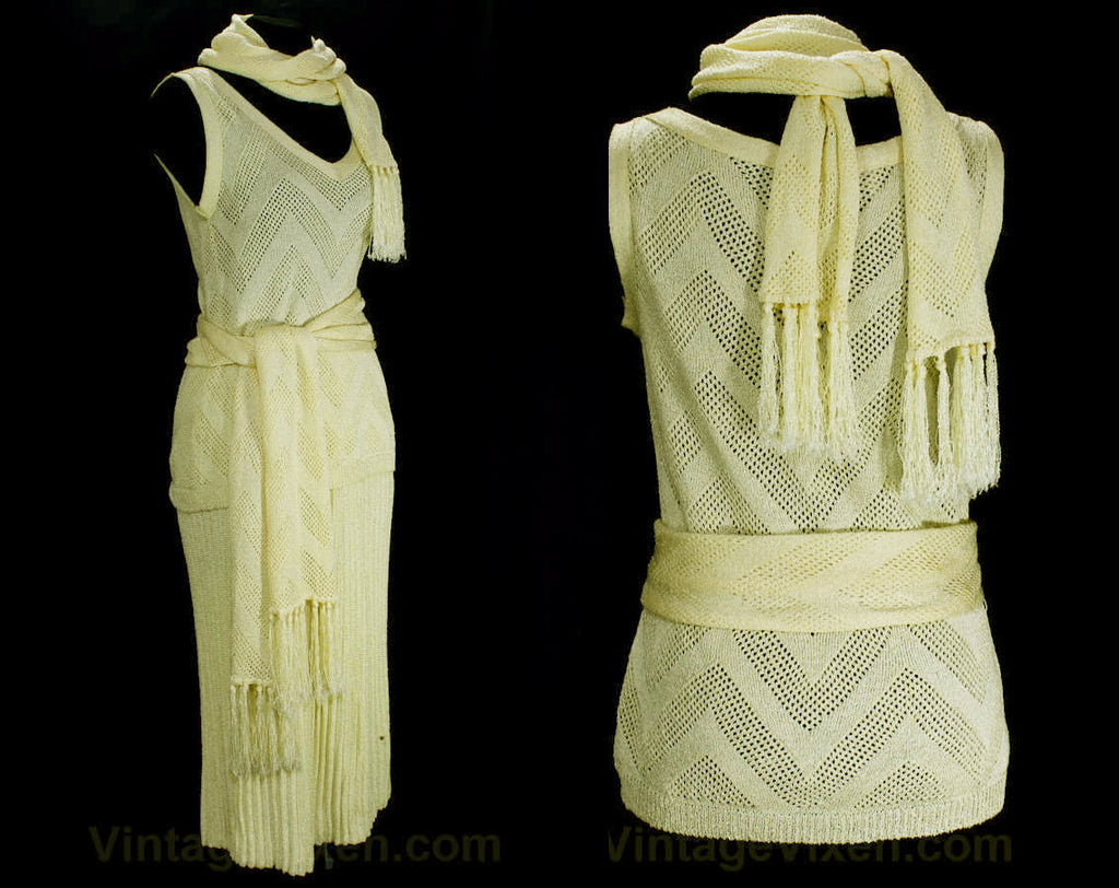 Size 4 Flapper Knit Dress - 1920s Style Yellow Four Pc Set - Small 70s Vintage Vixen Clothing Size 4 Flapper Knit Dress - 1920s Style Yellow Four Pc Set - Small 70s Vintage Vixen Clothing