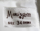 Size 6 White Nightgown - Pretty 1960s Empire Nightie with Crescent Lace Bust - Boudoir Trosseau - Munsingwear Lingerie - Bust 34.5 - 50728