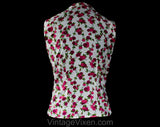 Size 6 1950s Blouse - Pink Roses Print Fine Cotton Tailored Top - Magenta Fuchsia Floral Sleeveless Shirt - 1950s Deadstock - Bust 34