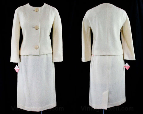 Size 10 White Boucle Wool Suit - 60s Business Wear - Ivory Cream Office Clothes - Mohair Souffle - 1960s Majestic - NWT Deadstock - Waist 28