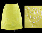 Size 8 Chickens Sport Skirt - Yellow Cotton & Chain Stitching - Folksy 60s Summer Casual Wear - Medium 1960s Preppy A-Line - Waist 27