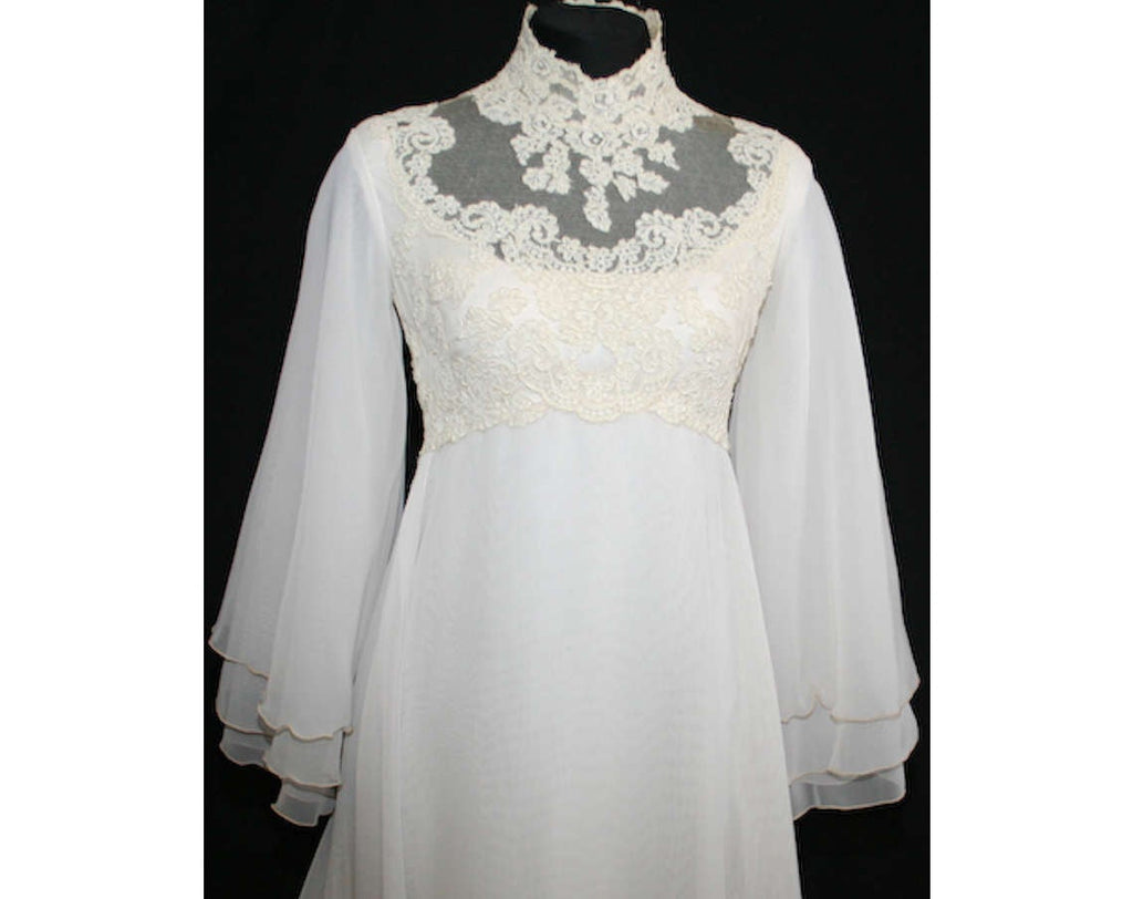 Size 6 Wedding Dress - Elegant 1970s Lace & Organdy Bridal Gown with A Vintage Vixen Clothing Size 6 Wedding Dress - Elegant 1970s Lace & Organdy Bridal Gown with A Vintage Vixen Clothing