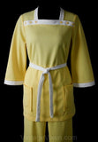 Size 8 Kitsch 60s Yellow Leisure Suit - Polyester Knit Ladies Shirt Pant - 1960s Two-Piece Theme Party Outfit - Bust 36 NOS Deadstock