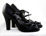 Size 6 1940s Shoes with Cage Design - Navy Blue Leather Peep Toe Pumps - Sexy 40s High Heels - NOS Deadstock Strappy Shoe - 6N Narrow