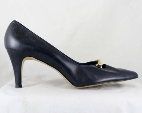 Size 8 Navy Shoes - 1950s 1960s Dark Blue Heels by Cotillion - 60s Unworn Deadstock - Leather & Brass Metal Trim - 8AA / AAAA Narrow Width