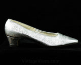 Size 6 Sparkling Silver Shoes - 1960s Metallic Evening Heels - 60s Pumps - Fine Metallic Texture - Formal 60's Deadstock - 6M Medium Width