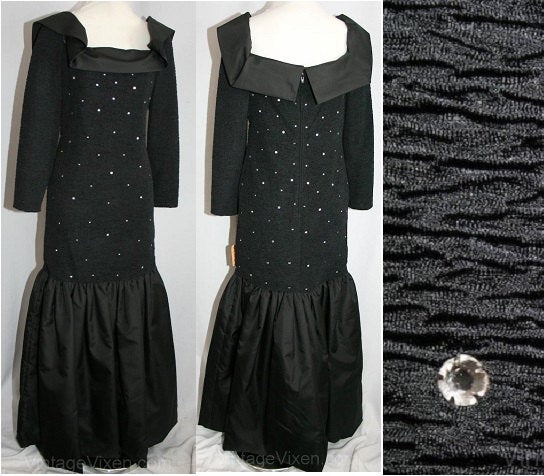 Size 6 Lounge Singer Black Dress with Rhinestones & Mermaid Hem - Was 495 Dollars - 1990s Long Sleeve Evening Gown - Bust 35 - 31524-1