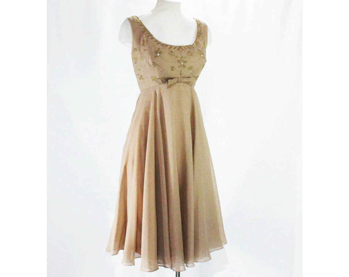 Size 10 Cocktail Dress - Mocha Beaded Chiffon Georgette with Metallic Vintage Vixen Clothing Size 10 Cocktail Dress - Mocha Beaded Chiffon Georgette with Metallic Vintage Vixen Clothing
