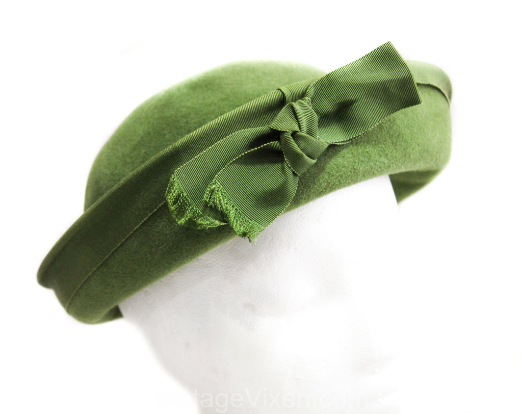 Charming 1960s Olive Hat - Avocado Green Velour Breton Bowl Hat with Grosgrain Bow - Audrey 60s Spring Fall Chic - Imported Fur Fiber