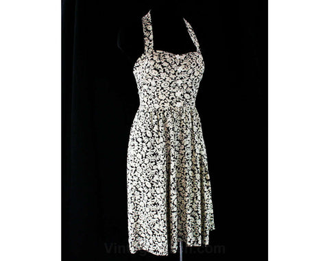 Size 4 Rayon Print 1940s Sun Dress - Charcoal Gray & White Floral 40s Summer - Halter Bodice with Boning - Cute Clover Buttons - Bust 33