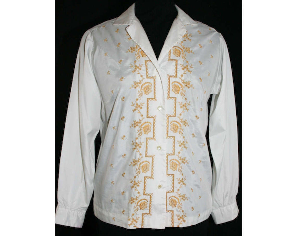 Size 10 60s Shirt - Early 1960s White Tailored Top with Goldenrod Yellow Embroidery - Secretary - 60s Lady Manhattan - Bust 41.5 - 31751