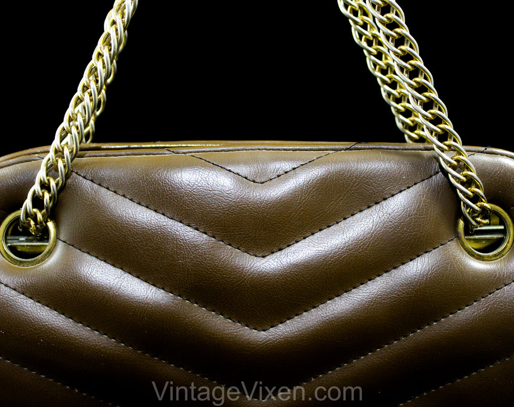 Chic 1960s Brown Purse - Chevron Vinyl Shoulder Bag with Chain Strap & –  Vintage Vixen Clothing