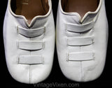 Never Worn Size 6 1960s Shoes - White Offwhite Leather Mod Go-Go Girl Pumps - Round Toe Nice Quality 60s Unworn Deadstock - 6C Wide Width