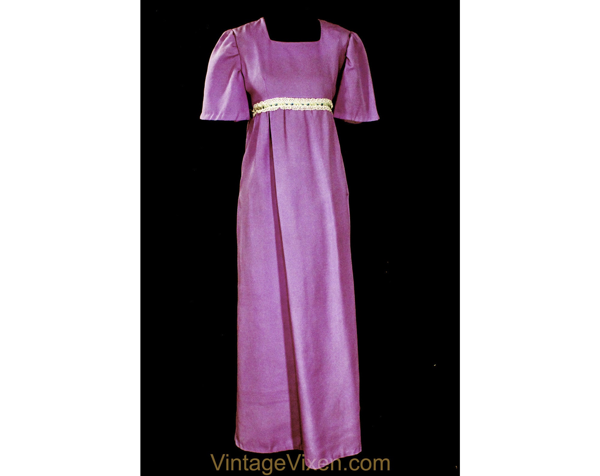 Girl's Size 10 Purple Dress - Old Fashioned Antique Style Costume - La Vintage Vixen Clothing Girl's Size 10 Purple Dress - Old Fashioned Antique Style Costume - La Vintage Vixen Clothing