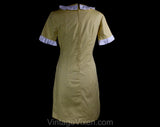 Size 10 Polka Dot 1960s Dress - Short Sleeve Perky Diner Style Frock - Tawny Goldenrod Yellow Flocked Dots & White Ruffles - Bust 38 - 50806