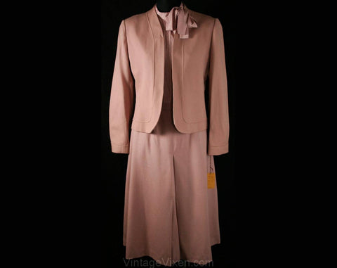 Size 6 Pink Suit - Timeless Ashes-of-Roses Wool Suit - 297 Dollar Original Tag - Dusky Mauve Three Piece Suit - Waist 25.5 - NWT - 31437-1