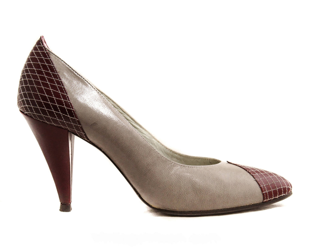 Size 6.5 Retro Heels - 40s Look Gray & Burgundy Leather Shoes - 1980s Retro Style - 1940s Inspired Shoe - Lattice Stitching - 6 1/2 M