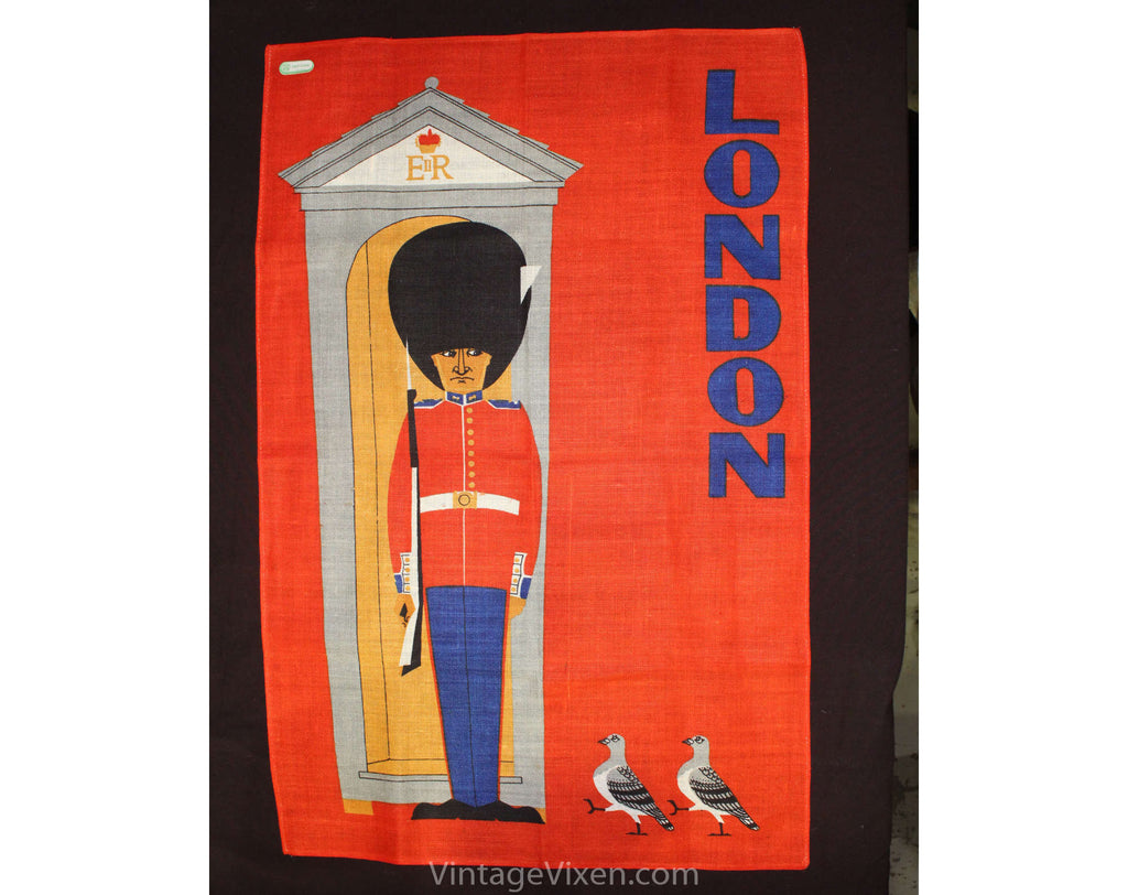 London 60s Linen Towel - 1960s Novelty Print Royal Guard - Orange Navy Blue Black - Pigeons - British England Souvenir Textile - Irish Linen
