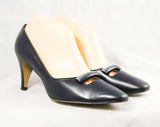 Size 8 Navy Shoes - Unworn 1950s 1960s Dark Blue Heels - 60s Deadstock - Leather with Sleek Modernist Trim - by Cotillion - 8 B Width
