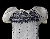 Size 6 Peasant Top - Small 1970s Hippie Style Summer Blouse - White & Indigo Blue Puff Sleeve Shirt - Folk 70s Hearts Embroidery - Bust 35