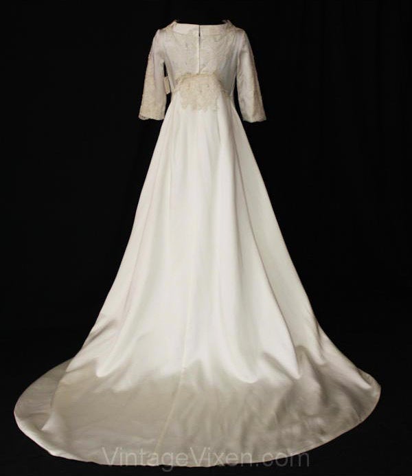 Size 6 Bridal Gown - 1960s Satin Wedding Dress - Detachable Train with Vintage Vixen Clothing Size 6 Bridal Gown - 1960s Satin Wedding Dress - Detachable Train with Vintage Vixen Clothing