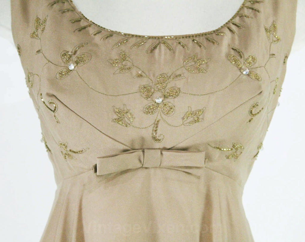 Size 10 Cocktail Dress - Mocha Beaded Chiffon Georgette with Metallic Vintage Vixen Clothing Size 10 Cocktail Dress - Mocha Beaded Chiffon Georgette with Metallic Vintage Vixen Clothing