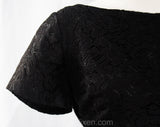 Size 8 1950s Dress - Audrey Style 50s 60s Black Lace Sheath - Fitted Hourglass with Blouson Back Detail - Chic Short Sleeve - Waist 28