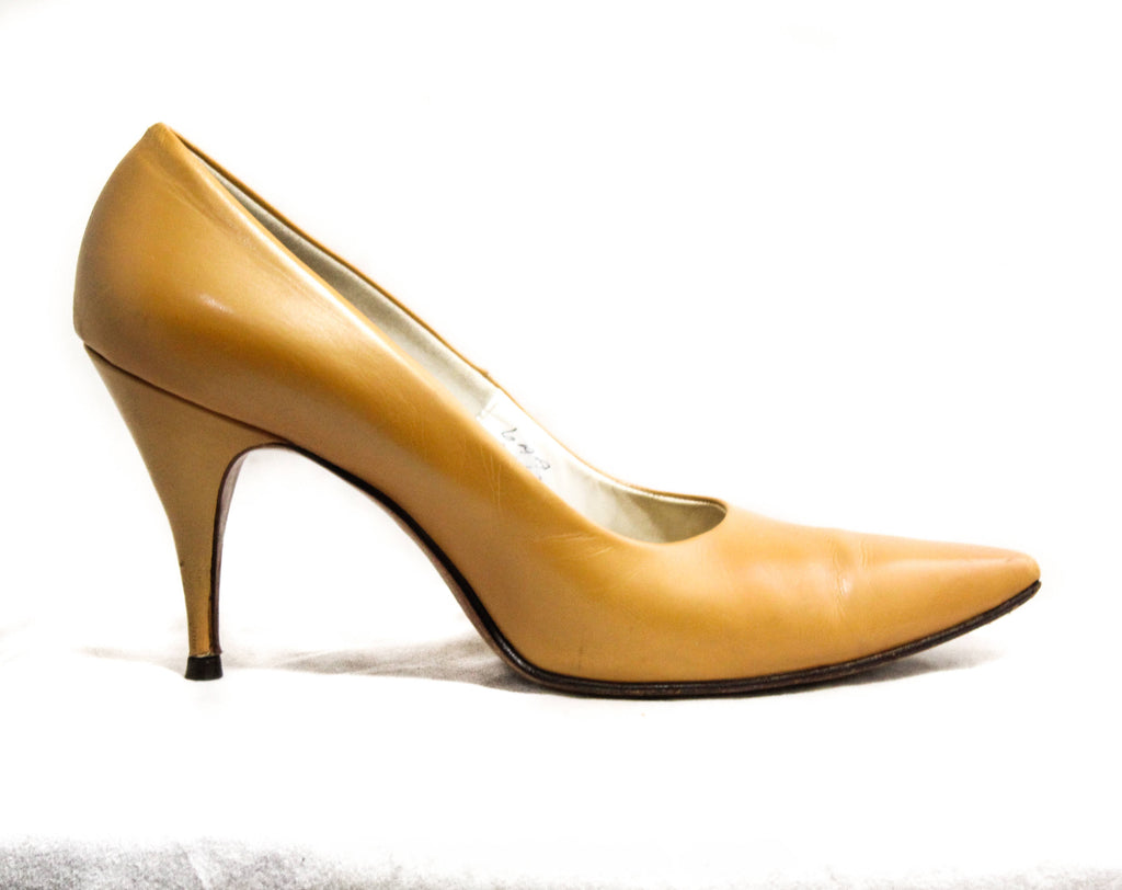 Size 6 Yellow Heels - 6AA Narrow Golden Leather Stiletto Shoes - 1950s High Quality Hand Lasted by Andrew Geller - Fall Autumn Goldenrod