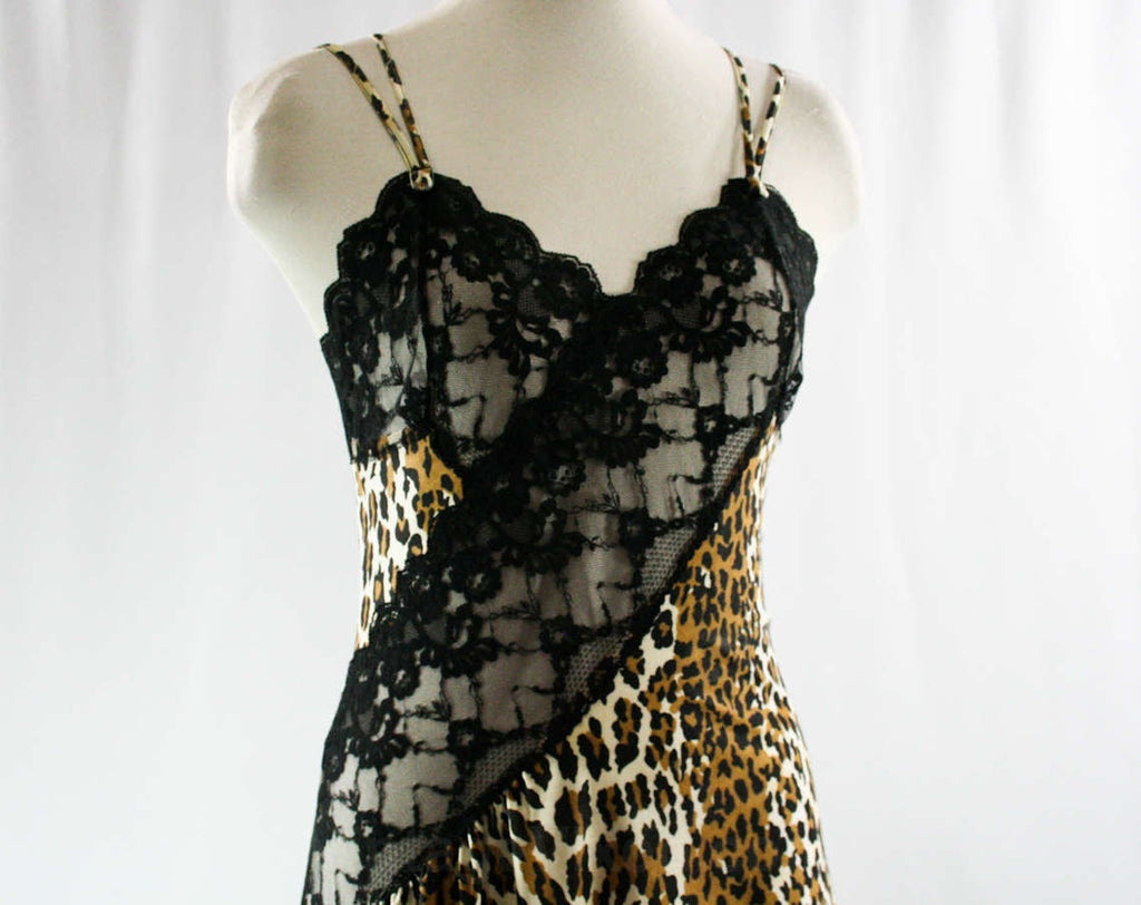 Size 10 Leopard Print Nightgown - Fredericks of Hollywood - 1980s Ling Vintage Vixen Clothing Size 10 Leopard Print Nightgown - Fredericks of Hollywood - 1980s Ling Vintage Vixen Clothing