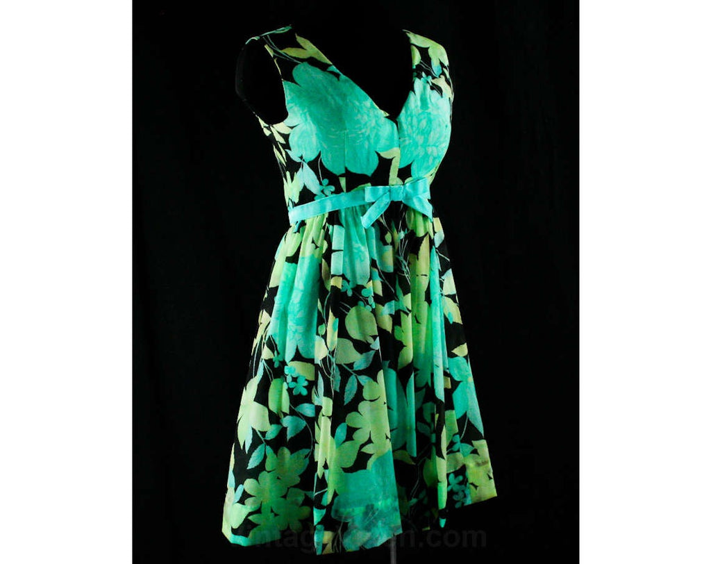 Size 8 Turquoise 1960s Cocktail Dress - Aqua Blue & Mint Green Floral Vintage Vixen Clothing Size 8 Turquoise 1960s Cocktail Dress - Aqua Blue & Mint Green Floral Vintage Vixen Clothing